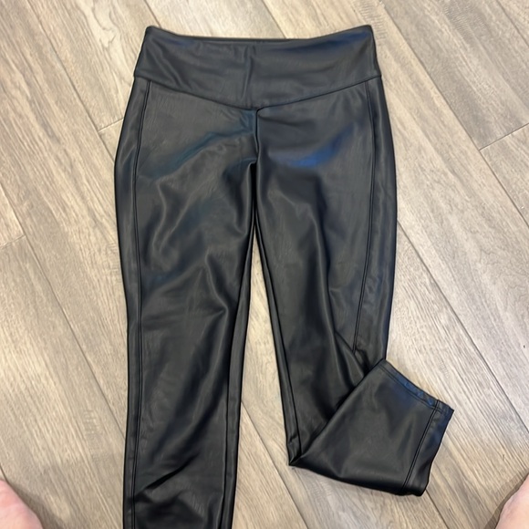 Reitmans leggings - Picture 1 of 5